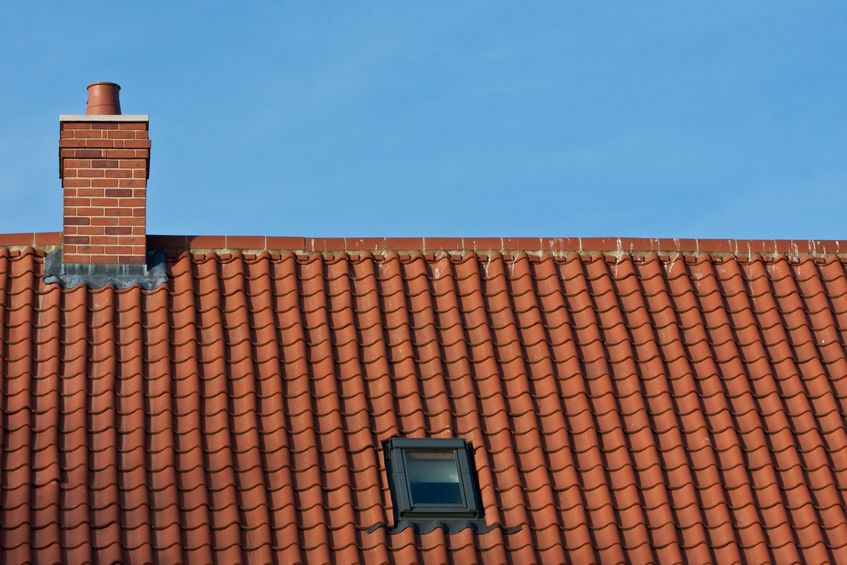 10041057   tiles roof