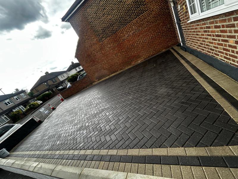 block-paved-driveway-rochester-1