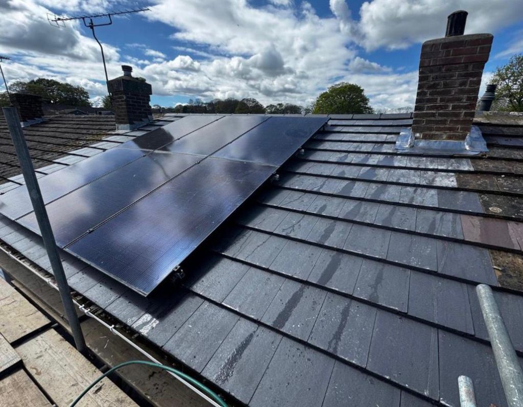 new-roof-replacement-with-solar-panels-medway-11