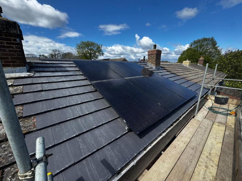 new-roof-replacement-with-solar-panels-medway-12