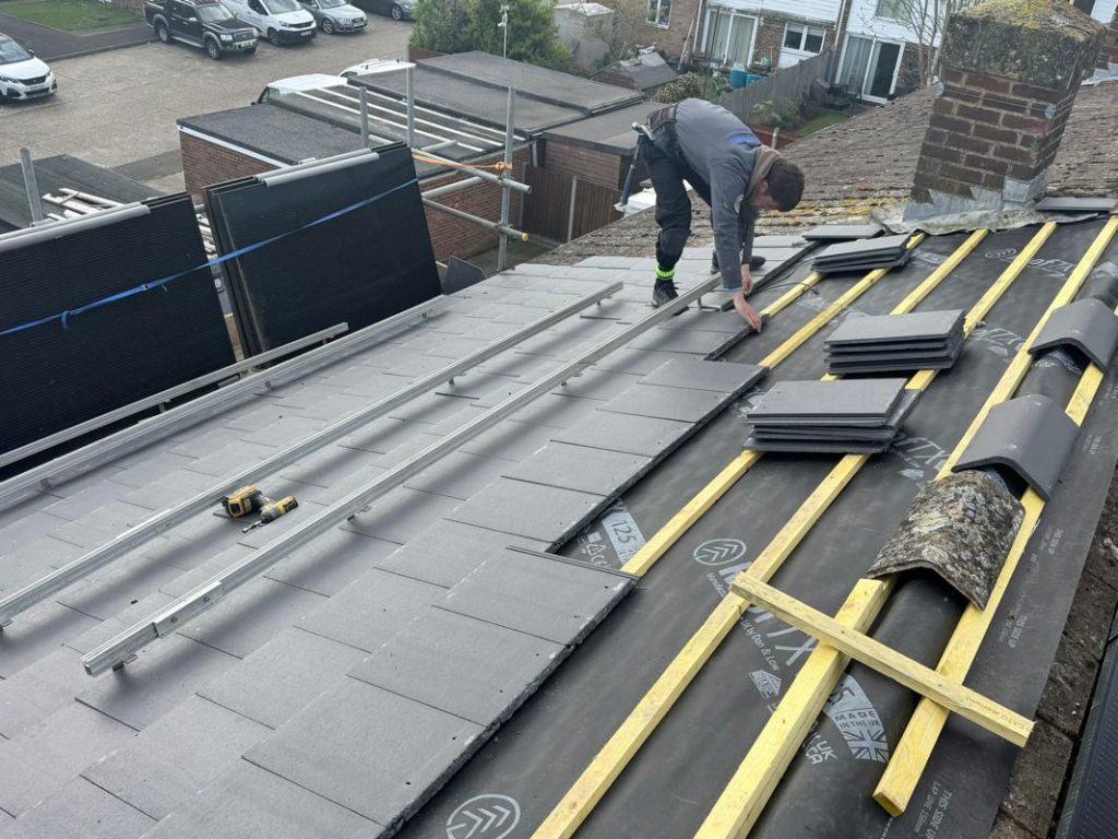 new-roof-replacement-with-solar-panels-medway-4