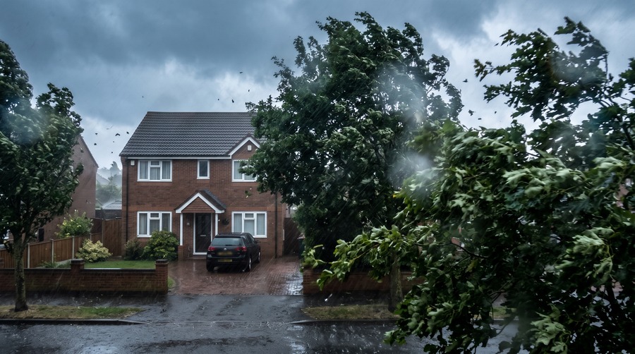 storm-austen-storm-boelo-repairs-in-kent